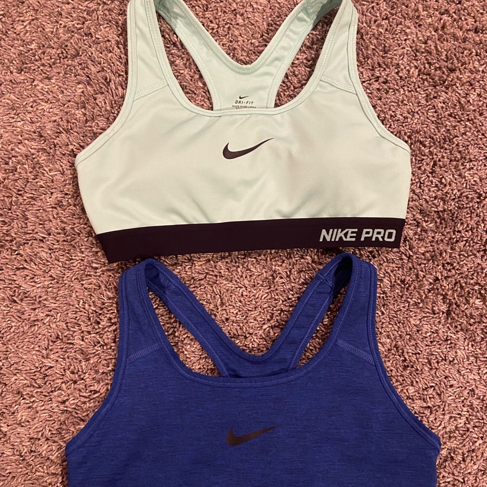 Nike pro sports bra bundle